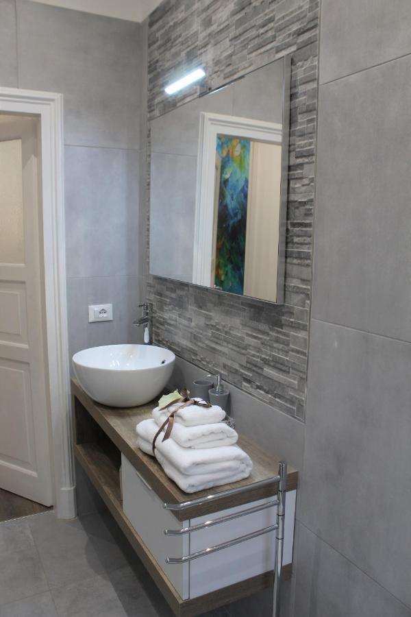Appartamento Biancospino - Maison Louise Bologna, Sant'Orsola Экстерьер фото